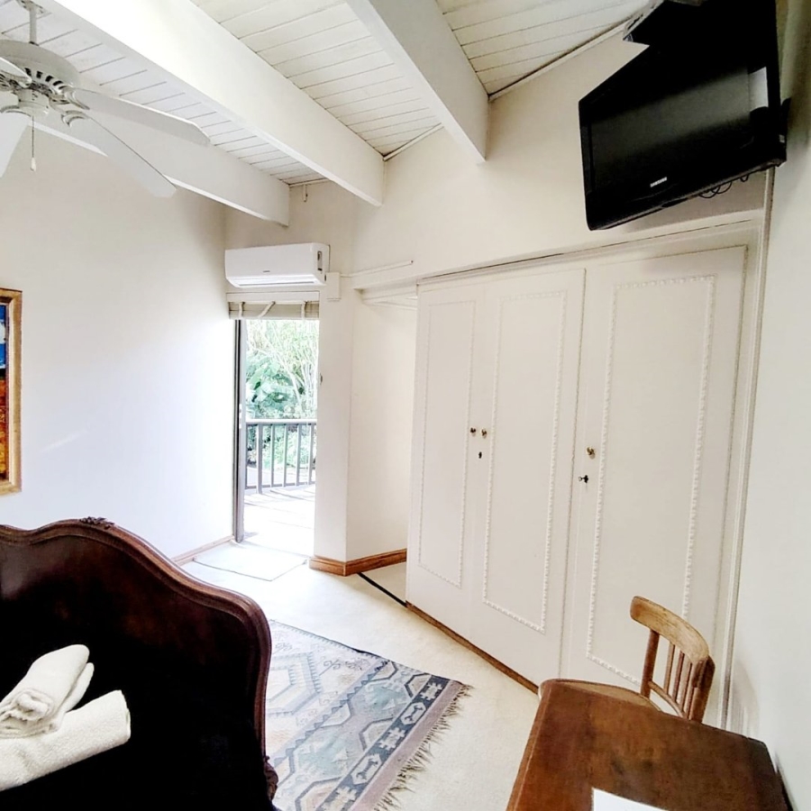 5 Bedroom Property for Sale in Beacon Bay Eastern Cape